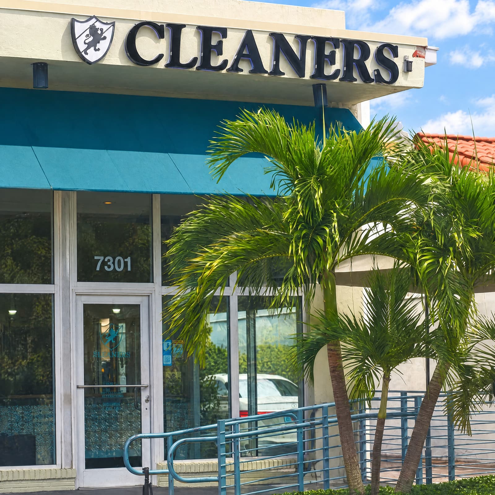 Sir Galloway South Miami storefront.